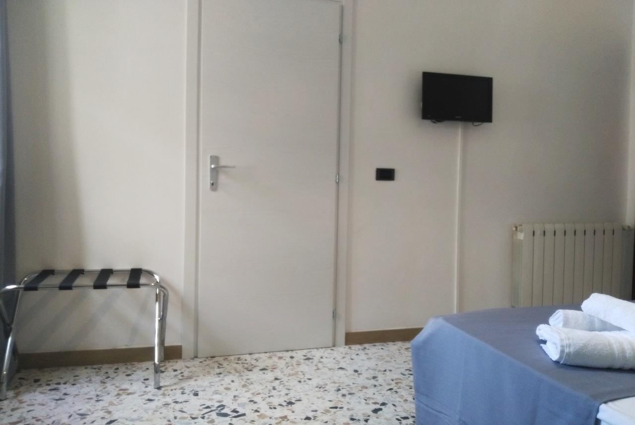 Alghero Seaside Guest House - Affittacamere Eksteriør billede